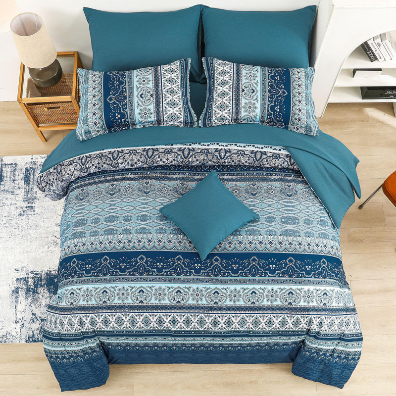 8-Piece Bohemian Striped Bedding Quilt Set Comforter and Sheet Set Soft Microfiber Complete Bedding Sets for All Season