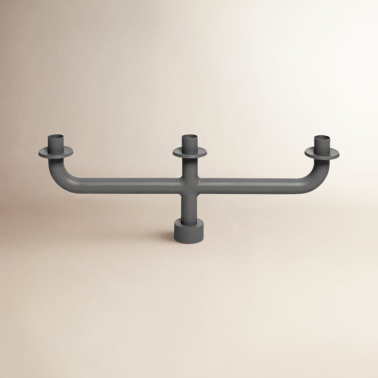 Toni Candelabra, Anthracite