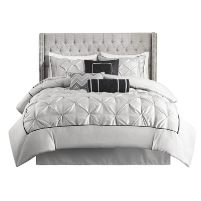 White  7 Piece Bedding - Elegant 1 Comforter, 2 Shams, 3 Pillows, Bed Skirt Wash And Iron Smoothly With Decorative Machine Washable