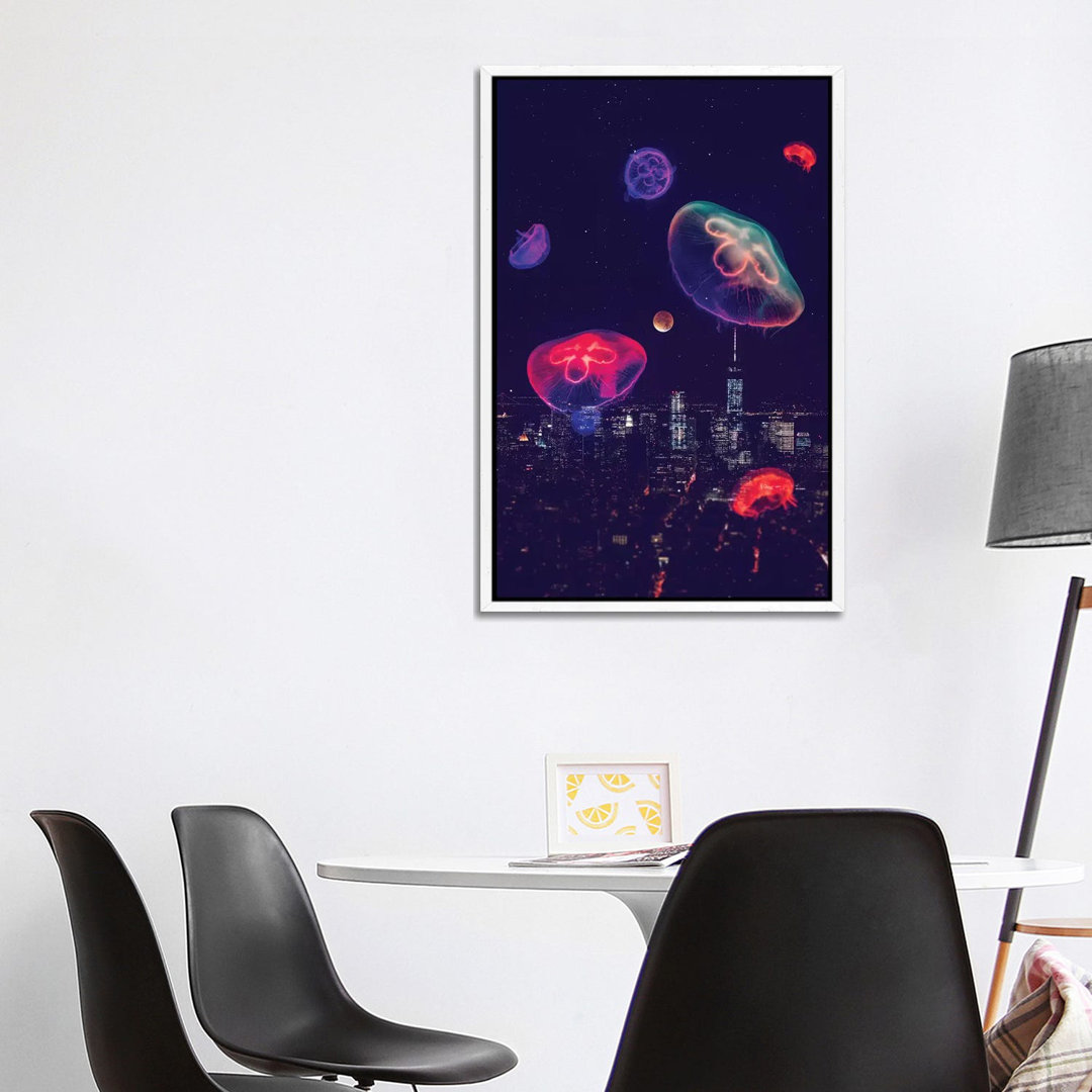 City Jellyfish Moon von Soaring Anchor Designs - Galerie-verpackte Leinwand Giclée auf Leinwand