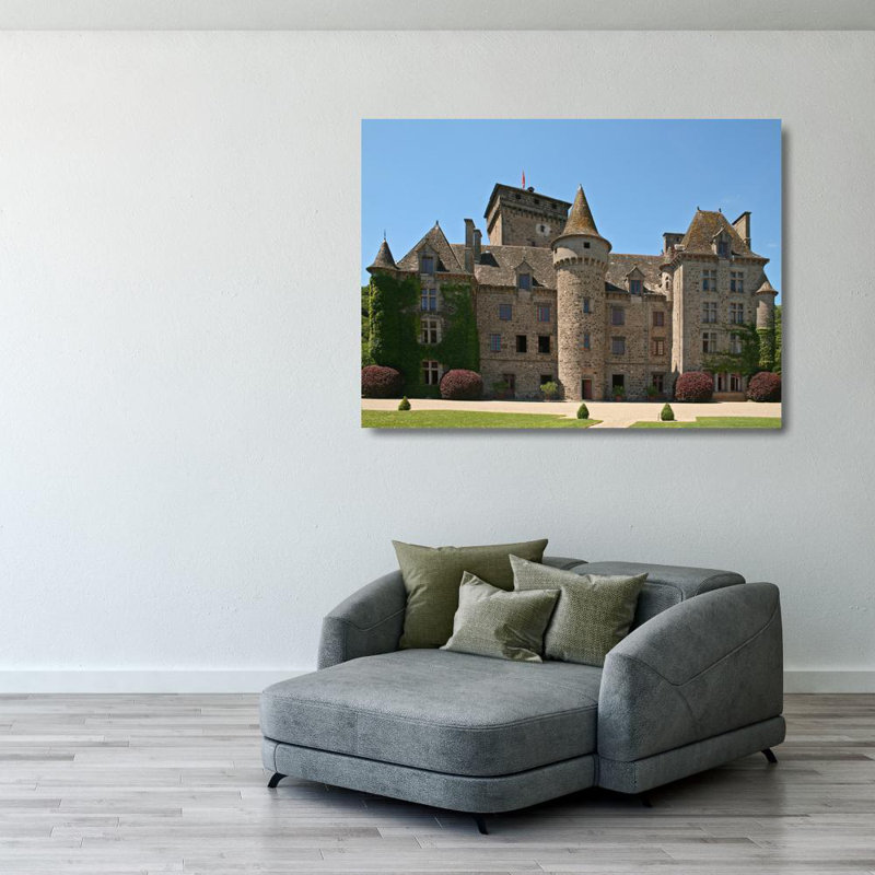 Château de Pesteils, France, H 28 po x l 38 po