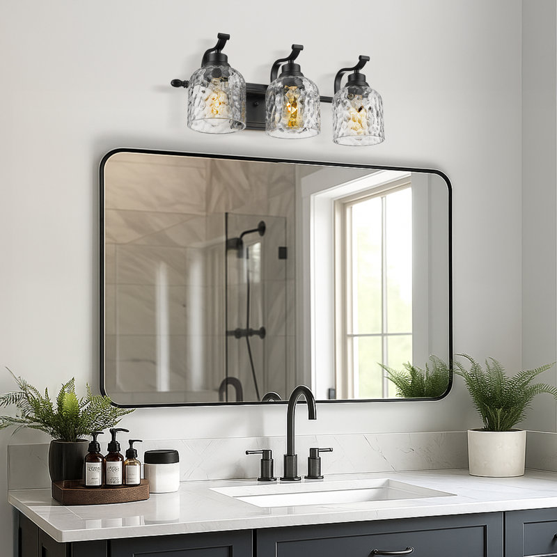 Abat-jour de salle de bain à 3 lumières en verre martelé, noir, Noir mat, Trois lumières, H 8,07 po x l 31,9 po x P 8,47 po