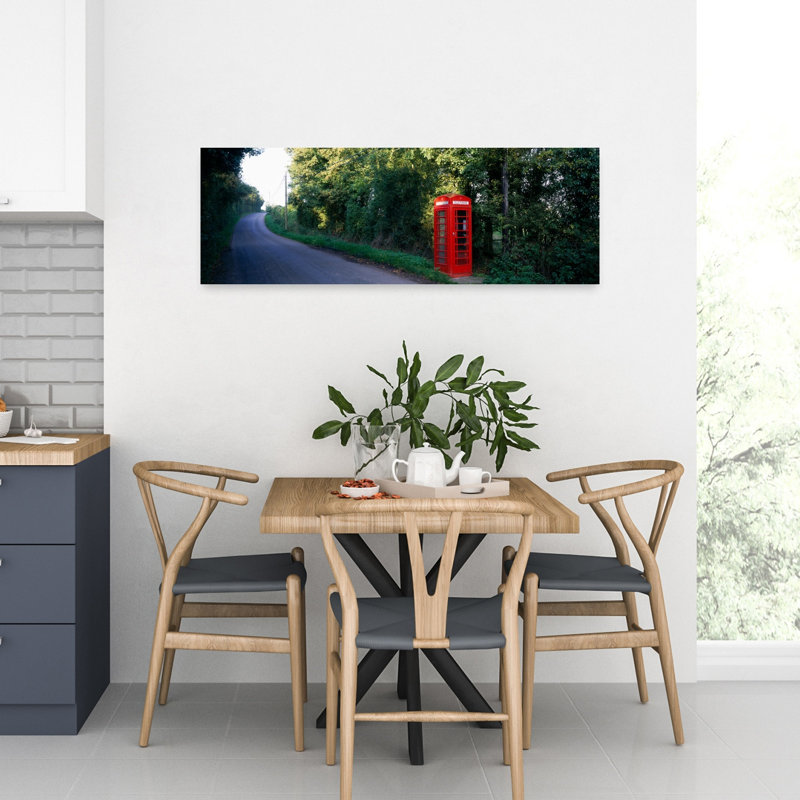 Arbre contemporain, cabine téléphonique, Worcestershire, Angleterre, Royaume-Uni, H 12 po x l 36 po