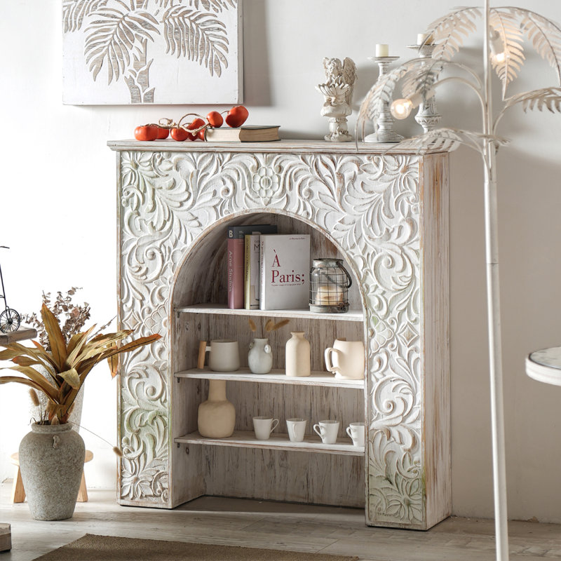 Armoire décorative française