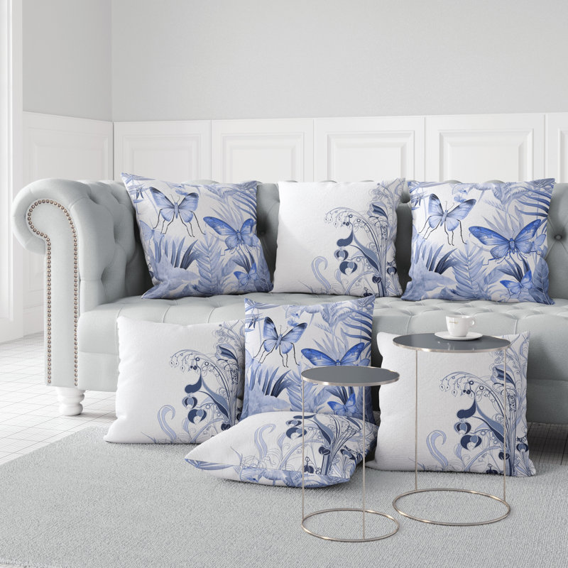 Coussin décoratif réversible intérieur / extérieur Butterfly Dreams, H 26 po x l 26 po, Bleu / blanc