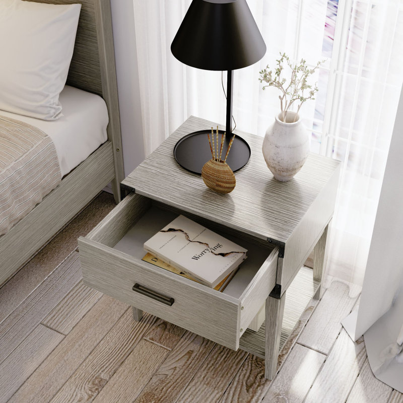 Table de chevet en bois massif à 1 tiroir Aasir, Coquillage brossé