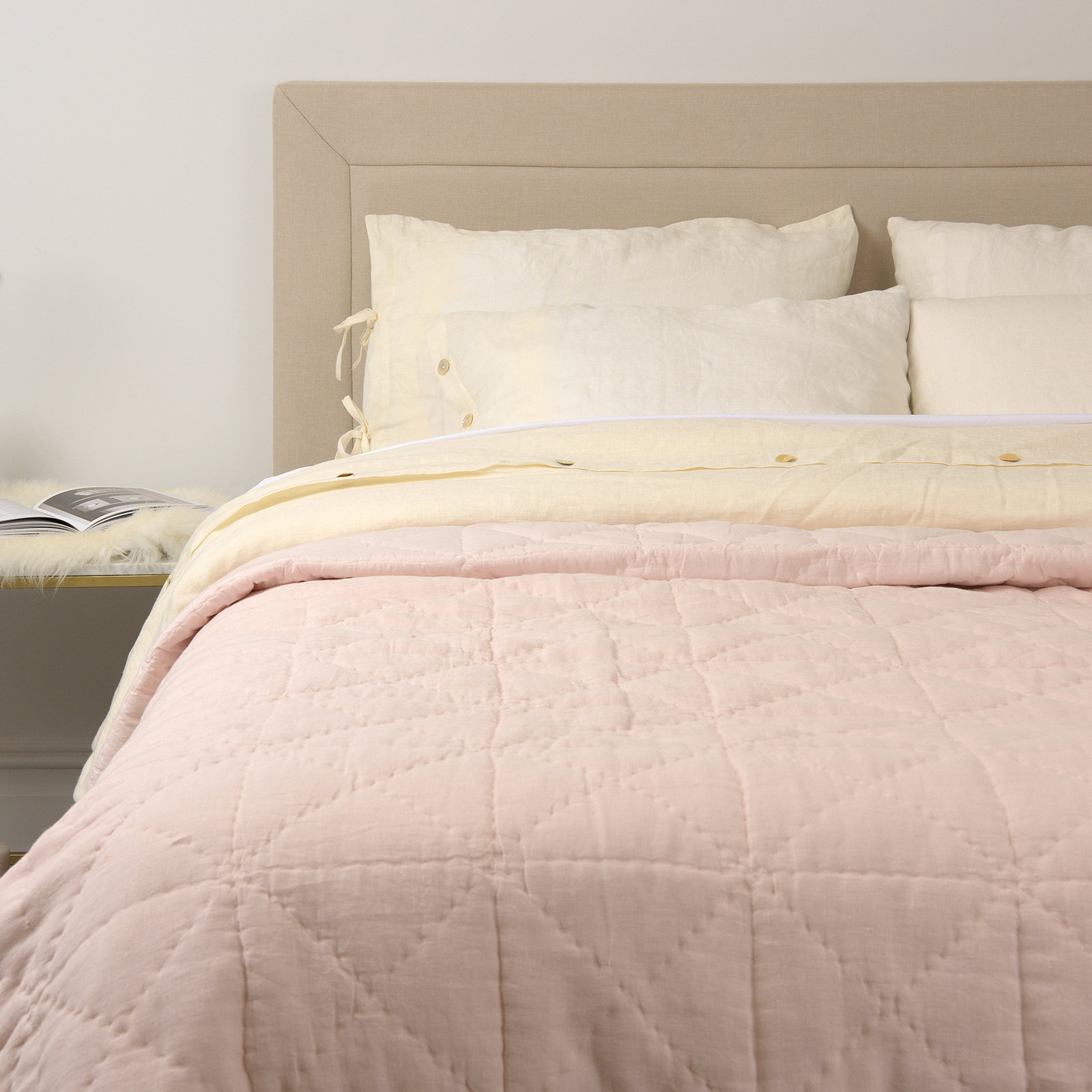 Berenson Linen Quilt Set, King Quilt, Pink