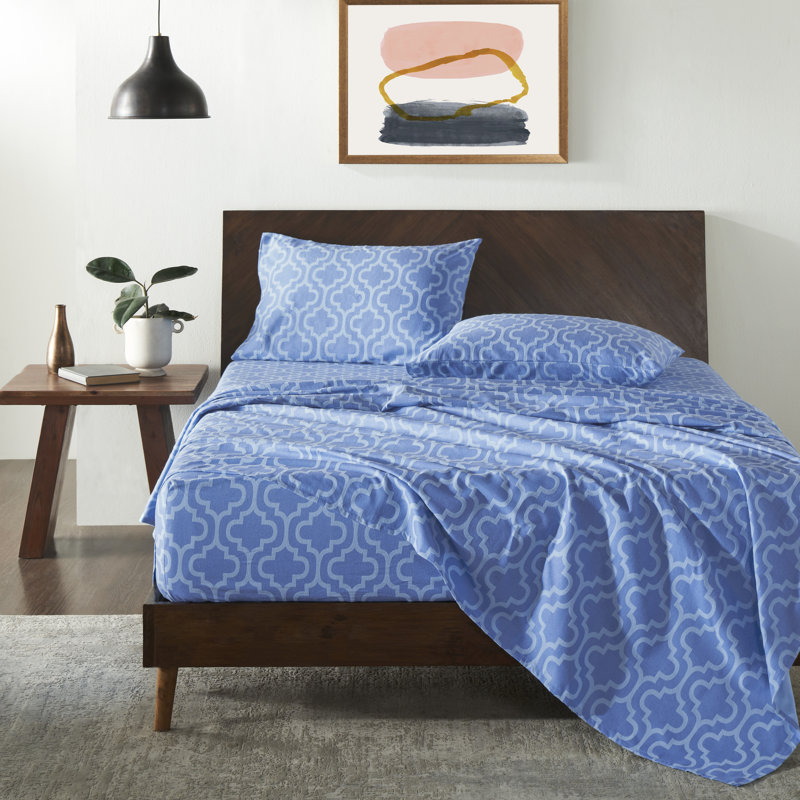 Scotia Trellis 100% Cotton Flannel Sheet Set, Queen Sheet Set + Fitted Sheet + 2 Pillowcases, Light Blue Trellis