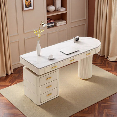 Bureau d'ordinateur gris à trois tiroirs