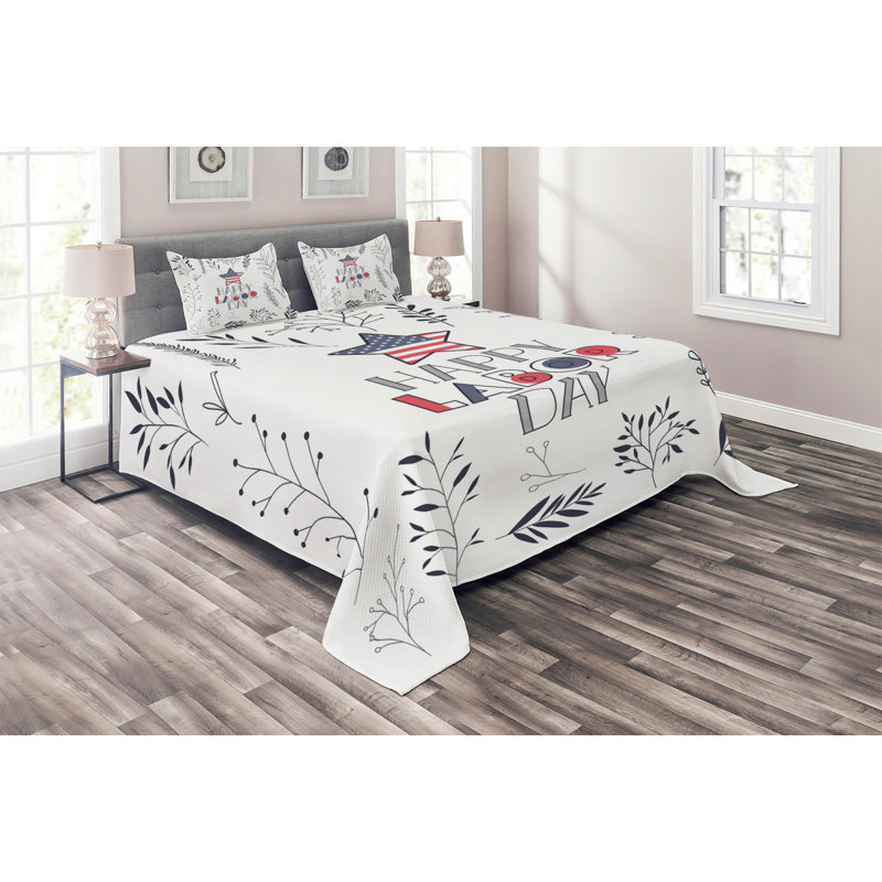 Farmhouse / Country Polyester Coverlet, King Bedspread + 2 Shams