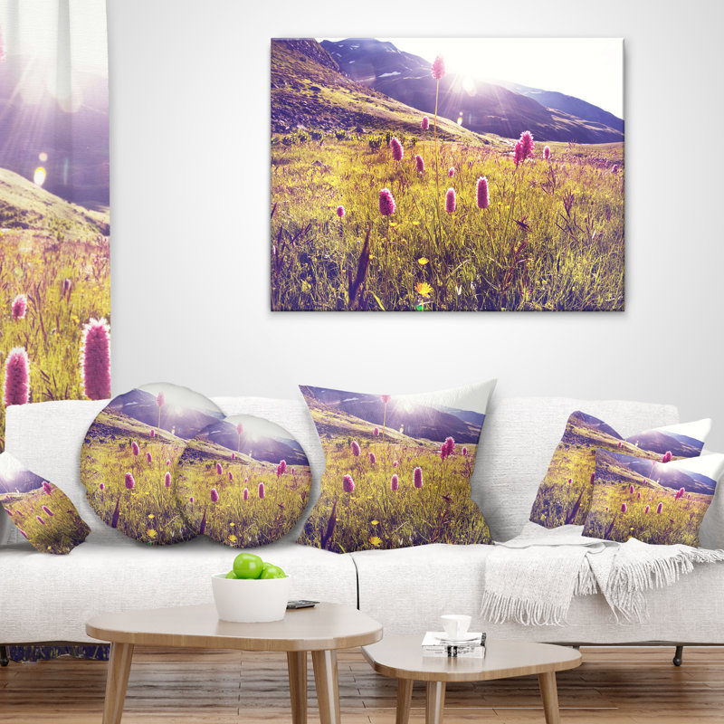 Coussin de montagne avec fleurs roses - coussin à imprimé floral, 16 po x 1 po, Coussin décoratif