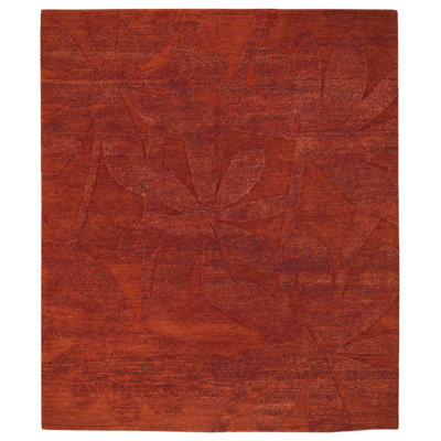Paradise Floral Area Rug in Orange/Red