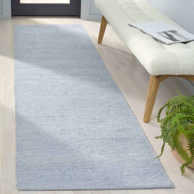 Tapis bleu en coton recyclé et viscose Elyh, Tapis de couloir 2 pi 3 po x 8 pi