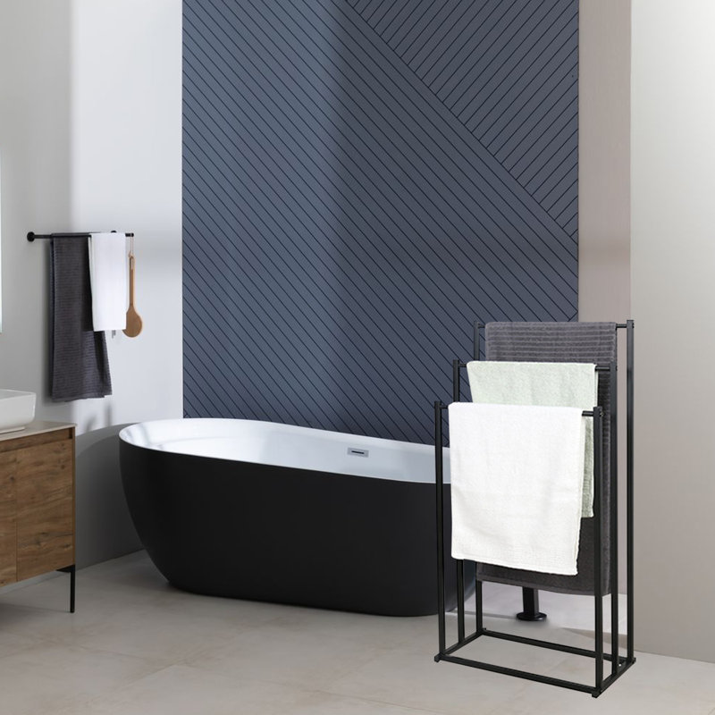 Ovalene 3 Freestanding Towel Stand