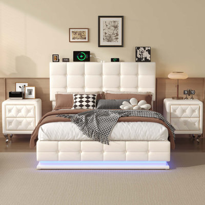Ensemble de chambre à coucher 3 pièces, grand lit tapissier avec lumières DEL, système de rangement hydraulique et chargeur USB, deux tables de chevet avec décoration en cristal