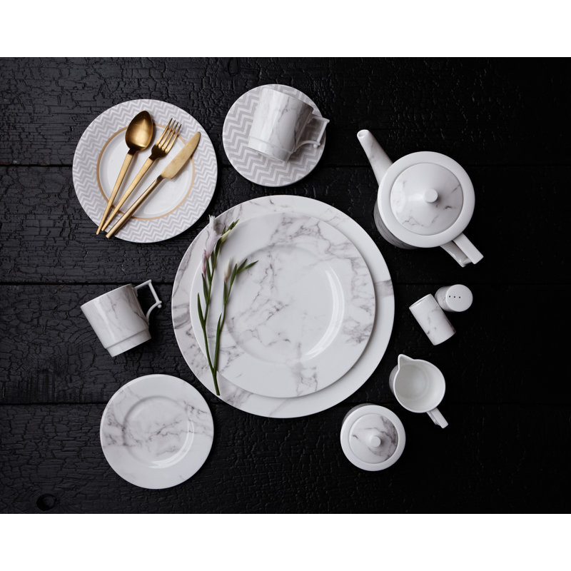 Villa Bianca Abstract Round Charger