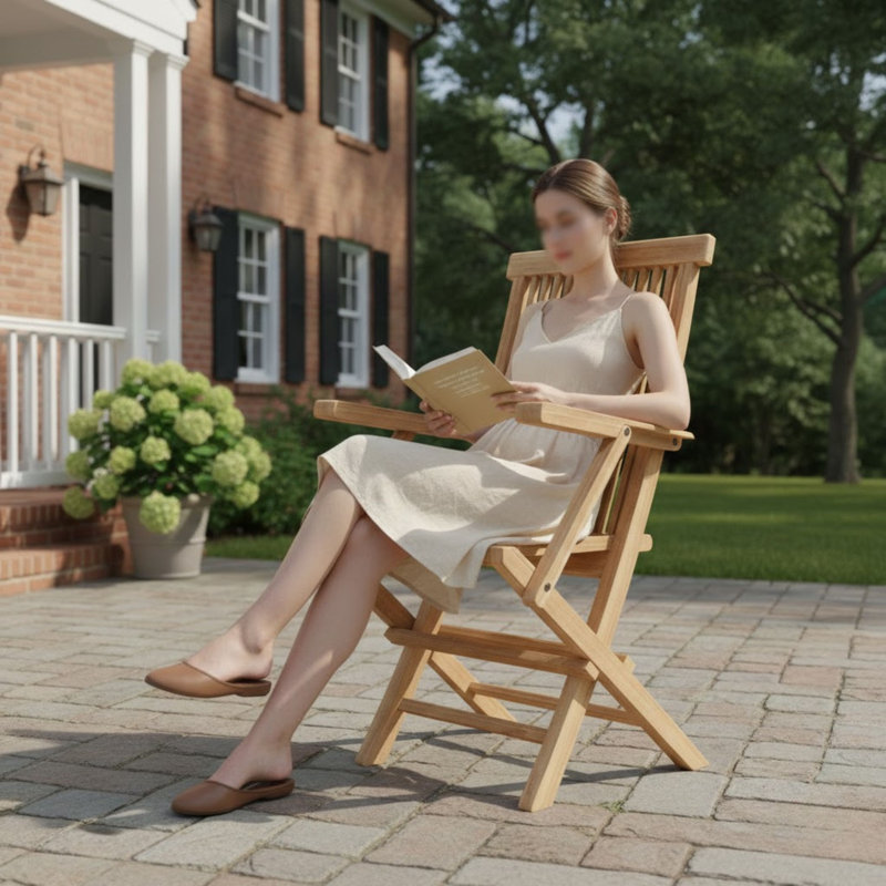 Classic Outdoor Teak Lounge Chair
