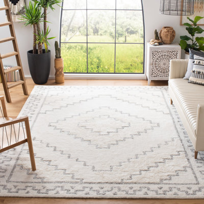 Gurganious Hand Tufted Performance Oriental Rug