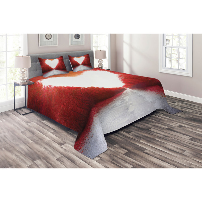 Love Modern & Contemporary Polyester Coverlet, King Bedspread + 2 Shams