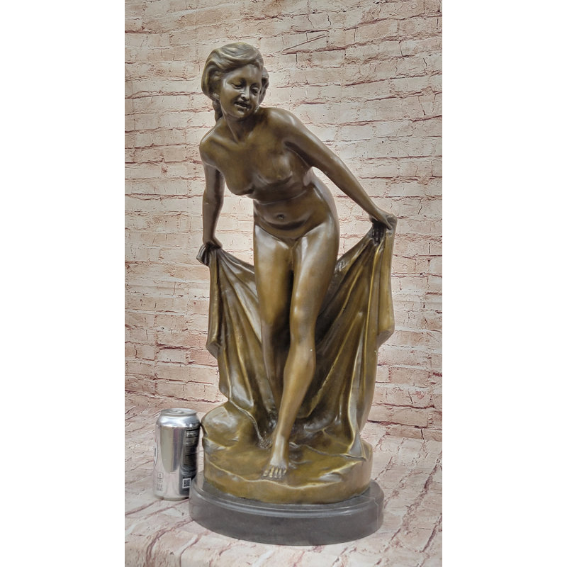 Figurines et sculptures