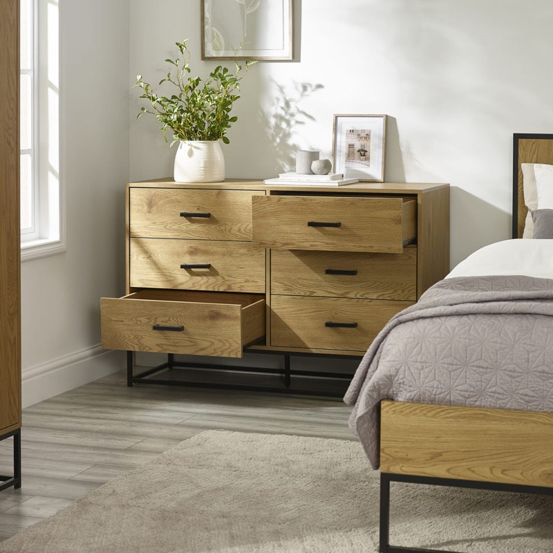 Light Oak Effect 6 Drawer Chest