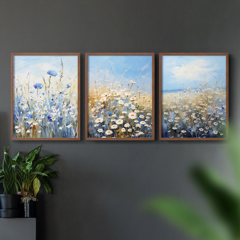 Étude florale II - lot de 3 estampes numériques - prêt à être accroché, Cadre noyer, H 10 po x l 8 po