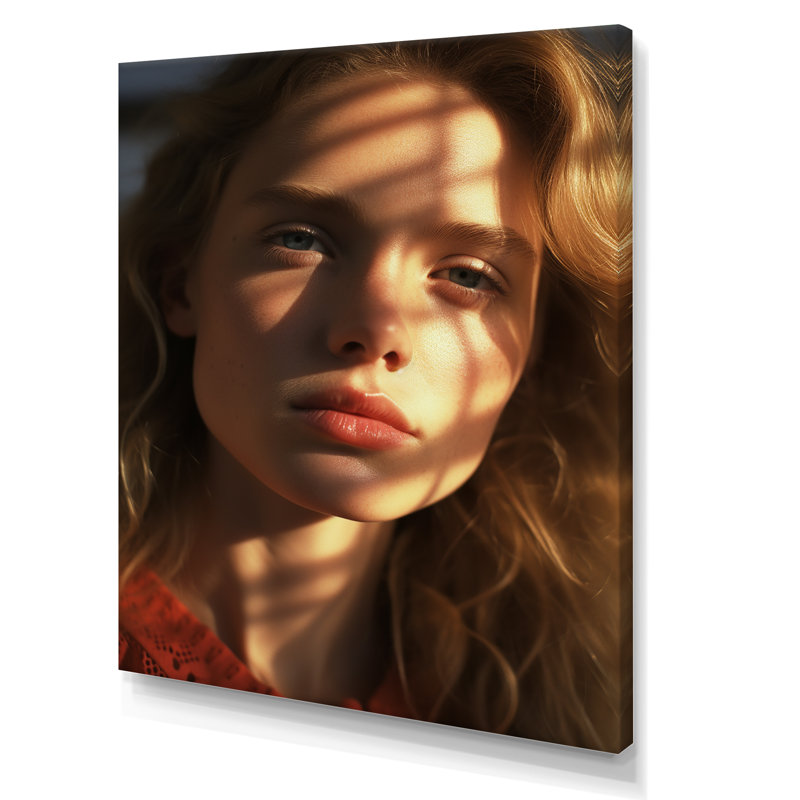 Coral Chronicles Woman Portrait, reproduction d'art sur toile, Toile tendue, 32" H x 24" W