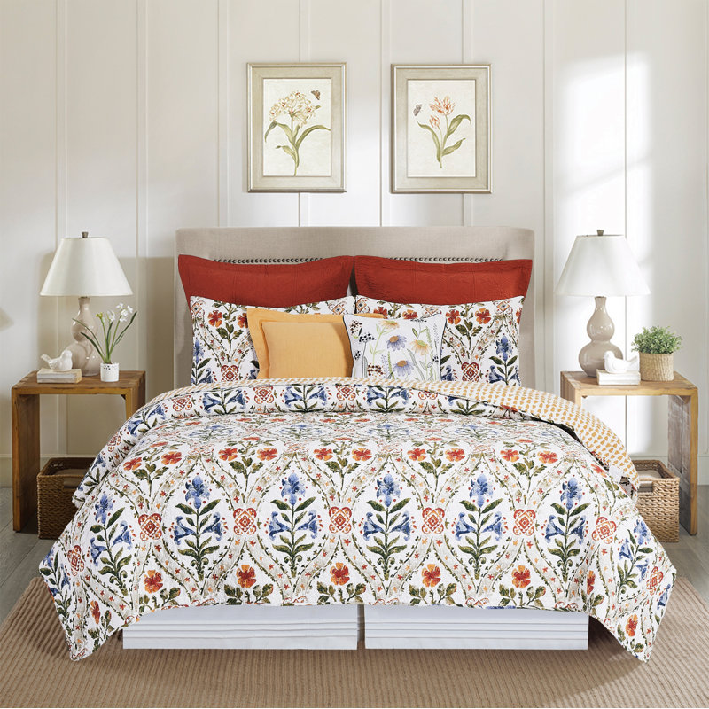 Victoria`s Garden Reversible Quilt Set, King Quilt + 2 King Shams