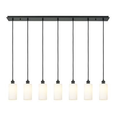 Caius - Luminaire suspendu linéaire suspendu à 7 lumières de 49 po - Finition noir mat - Abat-jour granuleux