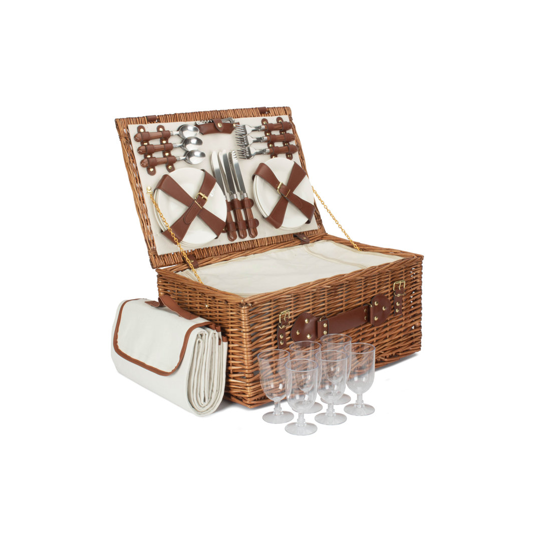 Wicker 6 Person Classic Fitted Picnic Hamper