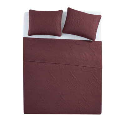 VCNY Home Solomun 3-Piece Pinsonic Damask Microfiber Quilt Set