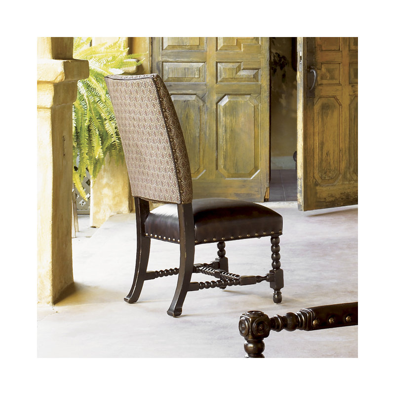 Kingstown 11 - Piece Extendable Dining Set