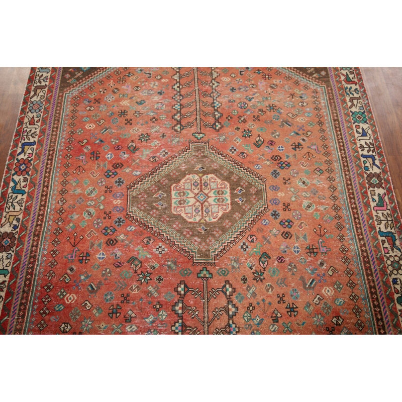 Tapis Tribal