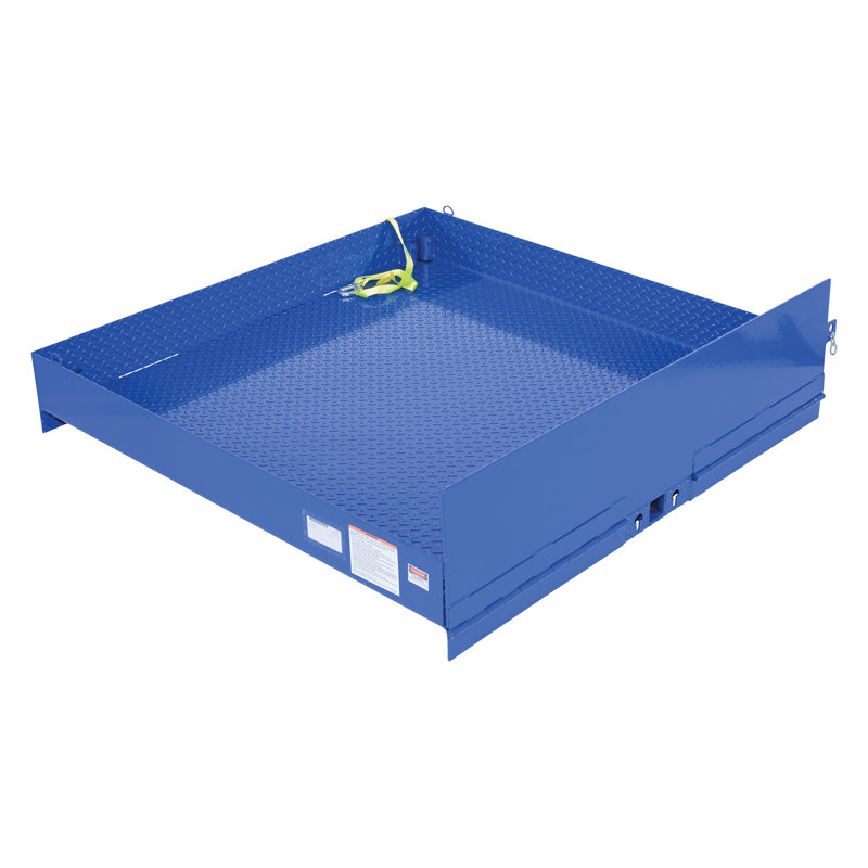FORK TRUCK LOADING PLATFORM