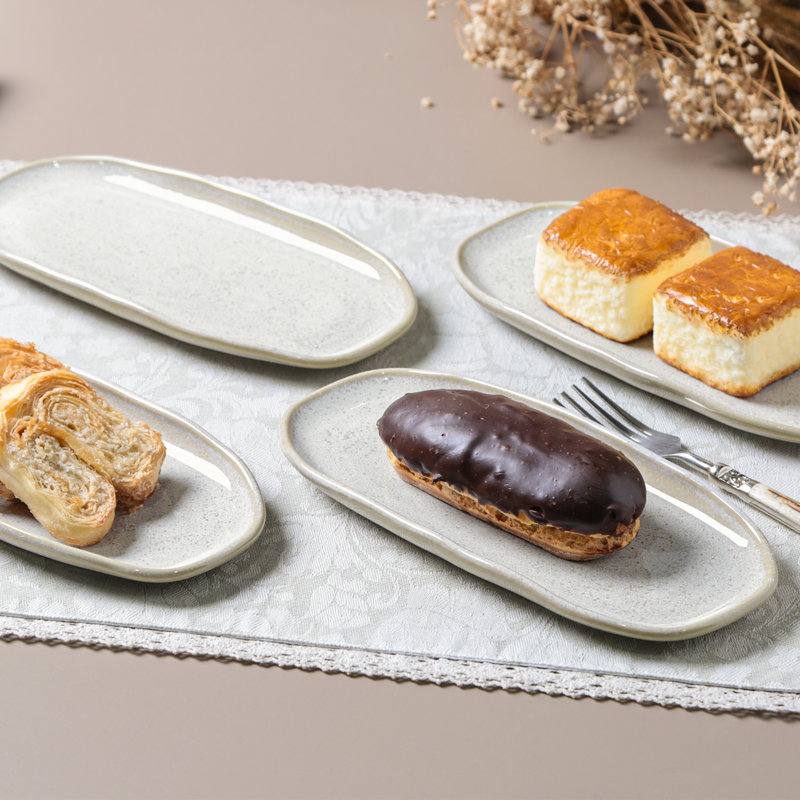 Ensemble de 4 assiettes en grès Pistache, Café au lait