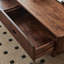 Table de bout en noyer noir