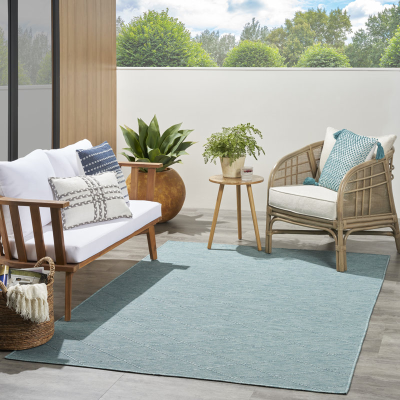 Geana Machine Washable Indoor/Outdoor Area Rug, Rectangle 4' x 6'
