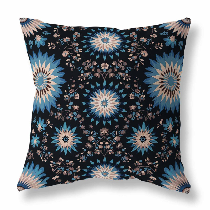 Coussin décoratif réversible intérieur / extérieur Delightful Dandelions, H 18 po x l 18 po, Bleu / noir floral / géométrique