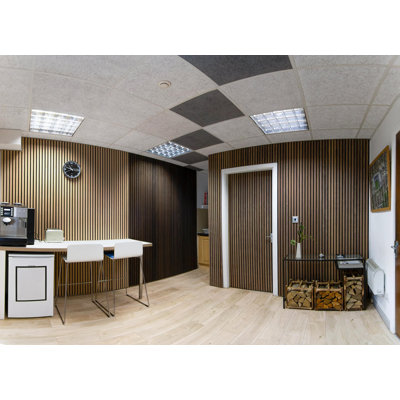 12.19cm x 243.84cm Shiplap Wall Paneling (6-pack)