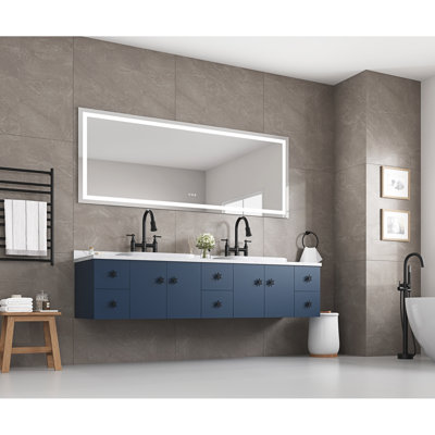 Miroir de salle de bain mural 72 po x 32 po avec éclairage à DEL 3 couleurs, brouillard, mémoire, gradation continue, verre à haute intensité, aluminium blanc, décoration de salle de bain brouillard à intensité variable avant et rétroéclairé, aluminium