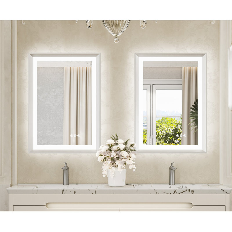 Miroir de salle de bain à DEL New Rockford, 28 po x 20 po, Argent, Rectangulaire