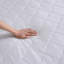 Protège-matelas matelassé en coton percale