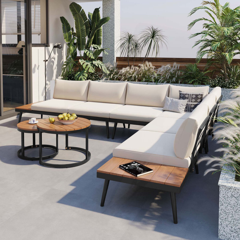 Ensemble de canapé modulaire d'extérieur avec tables polyvalentes et coussins confortables pour divers espaces, Beige