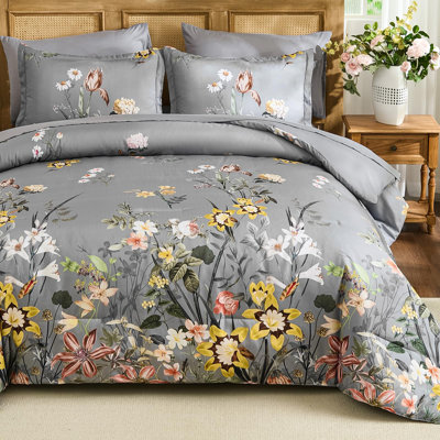 7 Piece Bed in a Bag with Botanical Flowers Patterns, Soft Lightweight Complete Bedding Set with Sheets for All Season