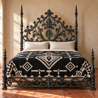 Pendleton Los Ojos Blanket