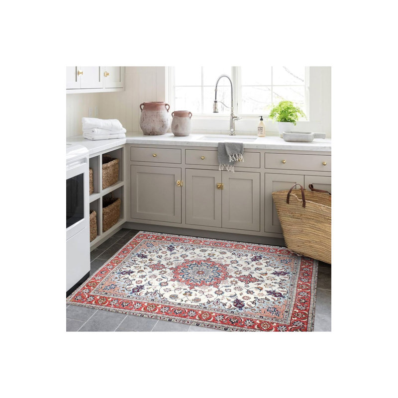 Tapis décoratif délavé à motif floral patiné, Rectangle 3 pi 3 po x 4 pi 11 po