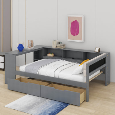 Lit plateforme double avec tablettes, tiroirs et tête de lit tapissier