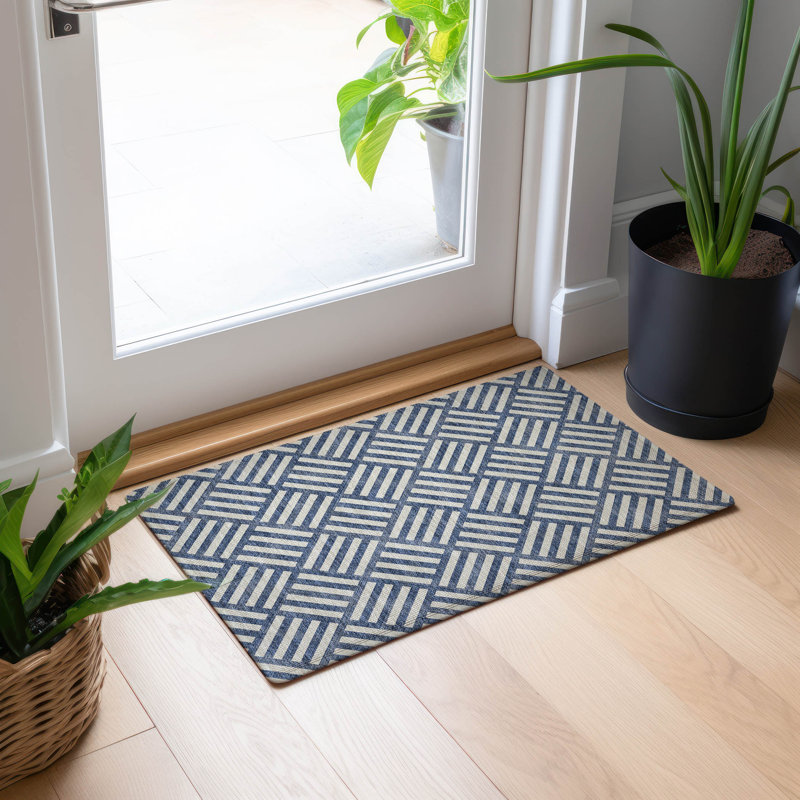 Kinslee Geometric Rug, Rectangle 1'8" x 2'6"