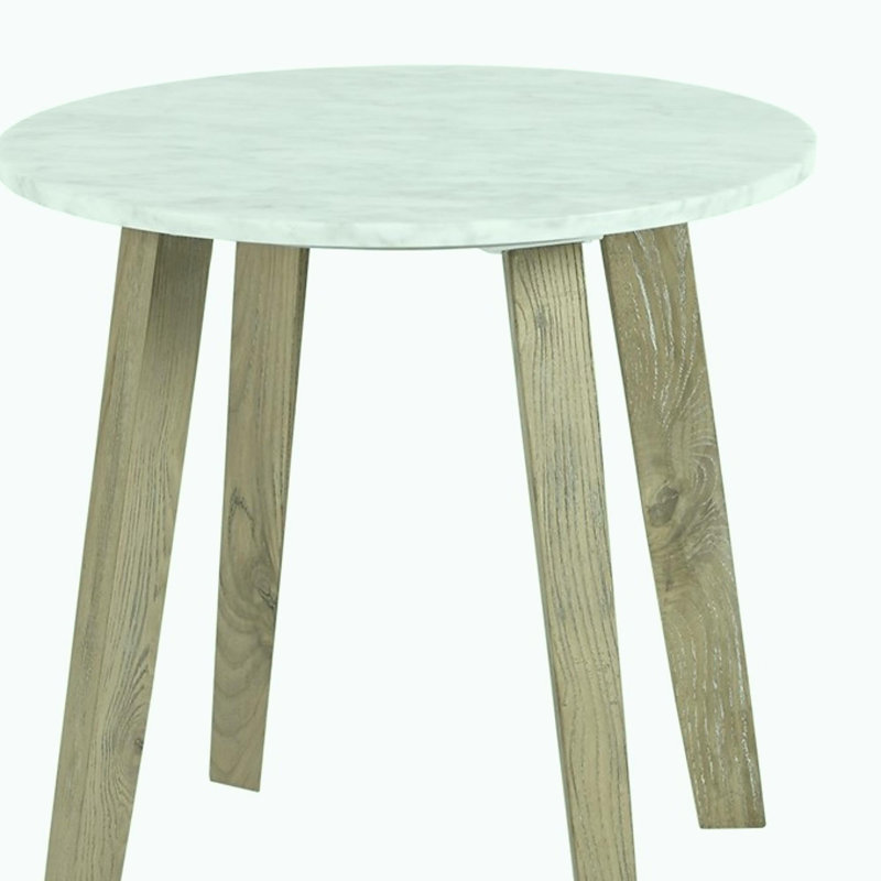 Table d'appoint à quatre pieds Milo