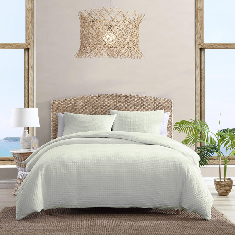 Comforter Set, Queen Comforter + 2 Standard Shams, White